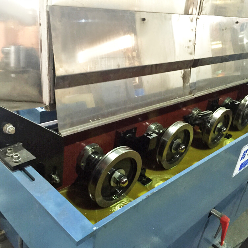 Mittlere Aluminiumdrahtmaschine